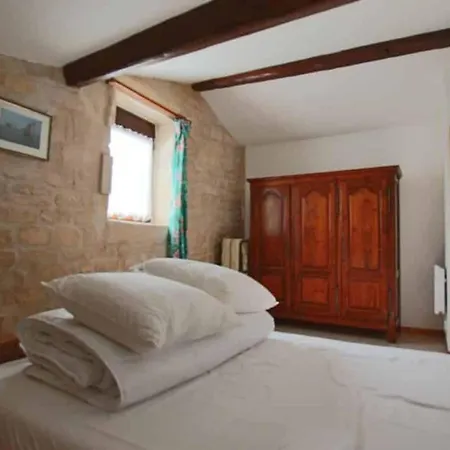 Holiday home Le Domaine Des 3 Iles Romegoux